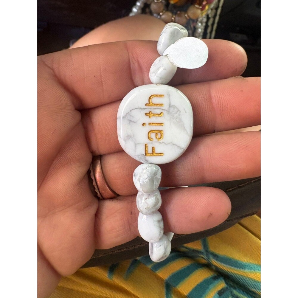 Howlite stretch bracelet faith